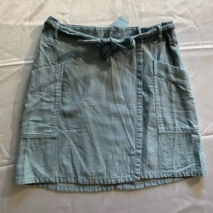 Women’s Gap Wrap-Around Skirt in XS